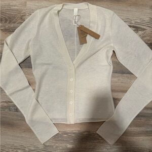 Skims Featherweight Cashmere Cardigan 🤍